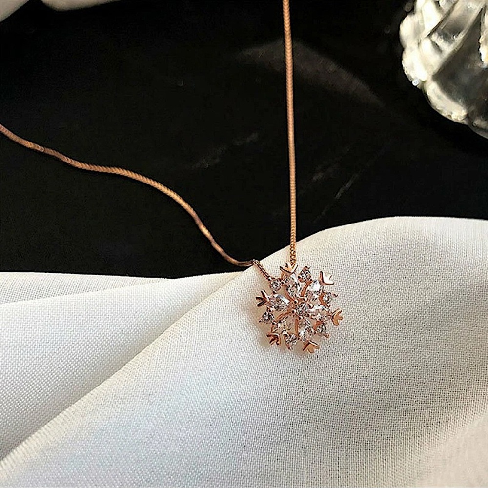 S925 Rose Gold Tone Dainty Box Chain Necklace With CZ Crystal Snowflake Pendant